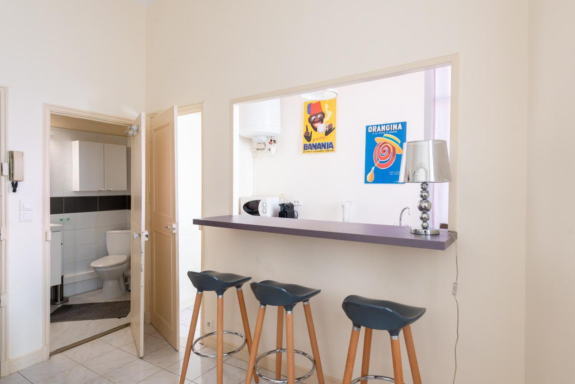 Le Retro Avec Mezzanine En Plein Centre Apartment